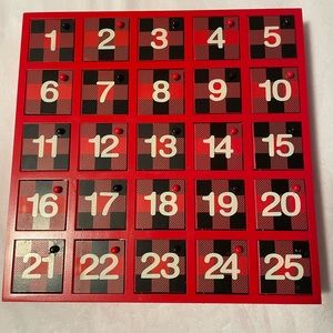 Advent Calendar. Woodsy Theme